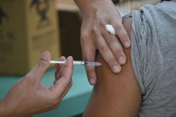 Philippine health officials hope the success of the polio vaccination effort will be replicated in its rollout of Covid-19 jabs